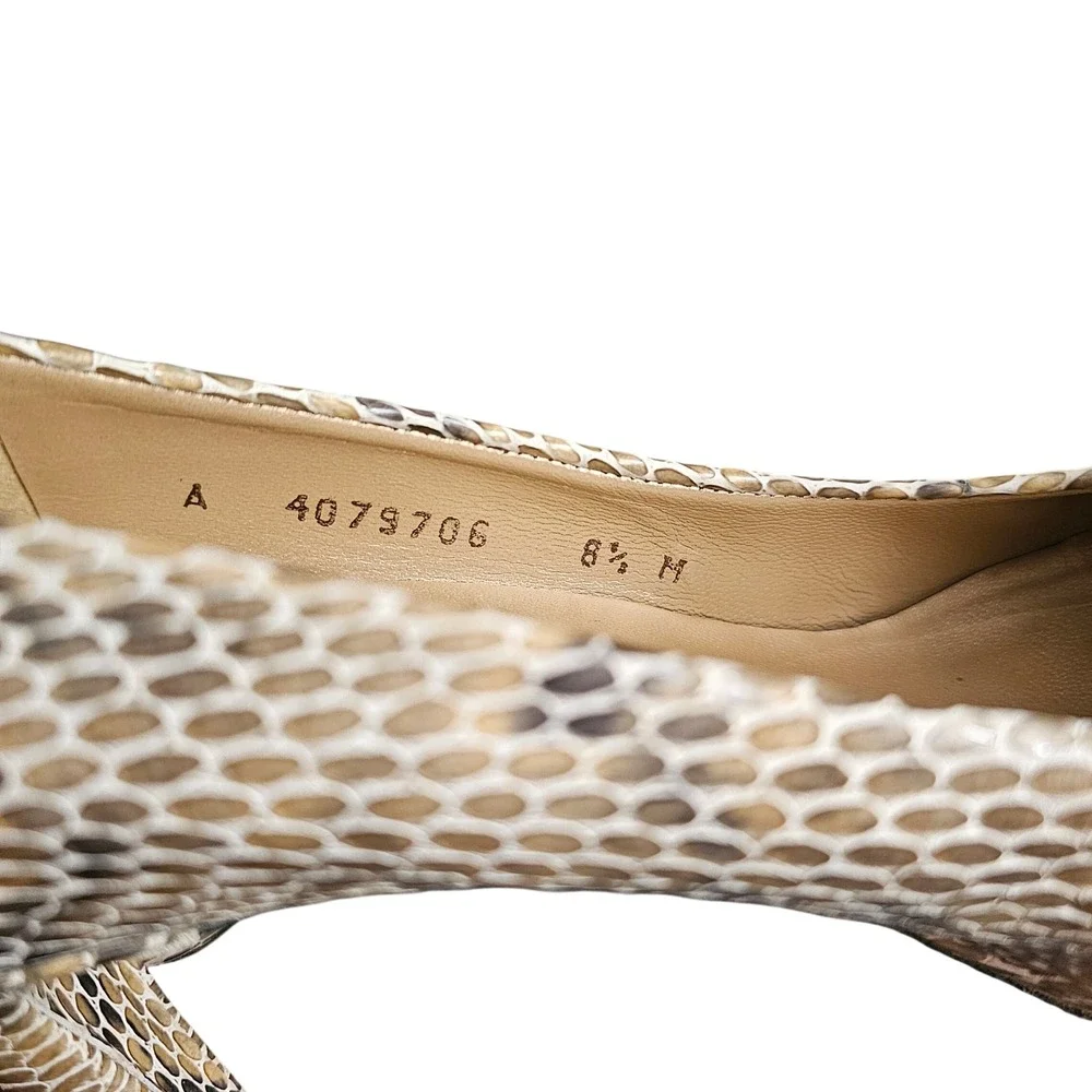 Stuart Weitzman Beige‎ Black Snake Skin Plainfield Open Toe Heels 8.5 M